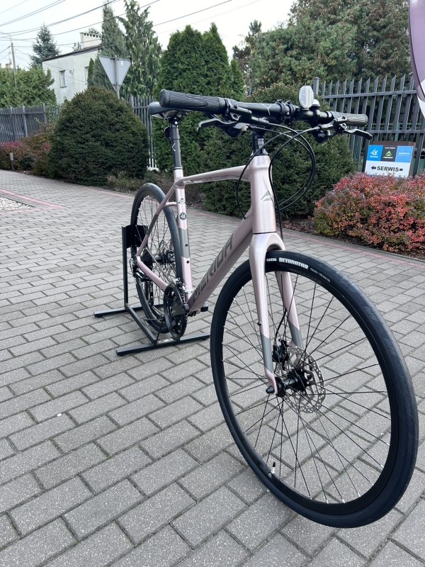 Velmar - Merida Speeder 100 City Rose 2025_2.JPEG