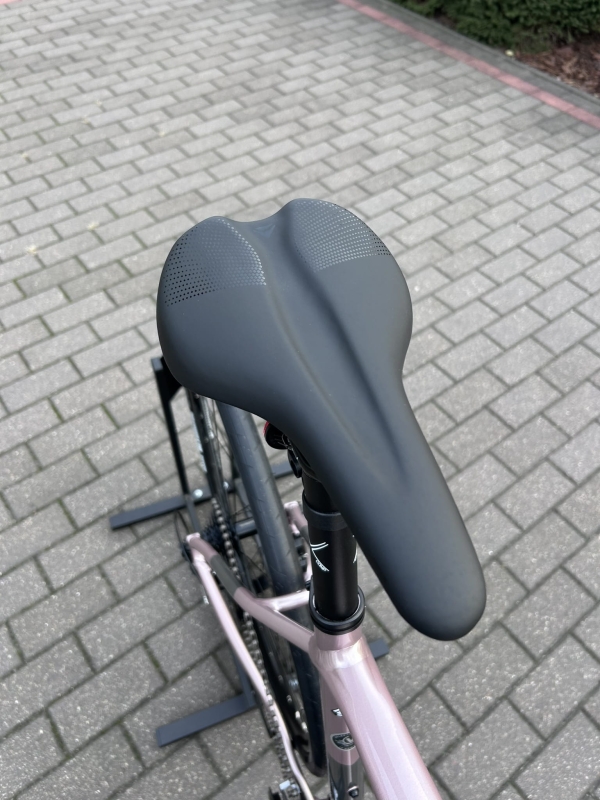 Velmar - Merida Speeder 100 City Rose 2025_6.JPEG