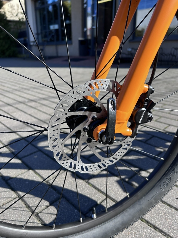Velmar - rower dziecięcy Merida Matts J.24+ Silk Orange 2025_3.JPEG