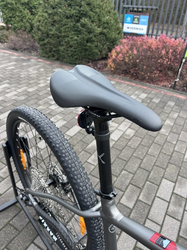 Velmar - górski Merida Big Nine 700 Silk Gunmetal Grey 2025_10.JPEG