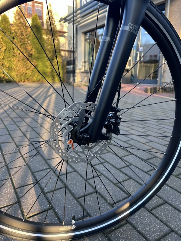 Velmar - Merida Crossway 100 Matt Bronze 2025_8.JPEG