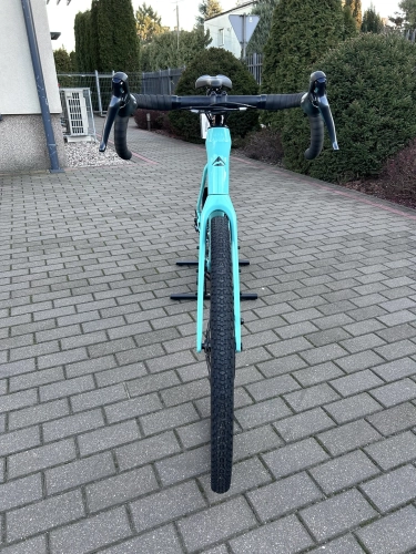Velmar - Merida Silex 200 Crayon Teal 2025_3.JPEG