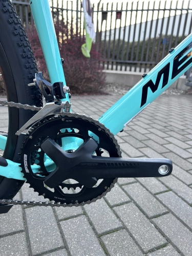 Velmar - Merida Silex 200 Crayon Teal 2025_5.JPEG