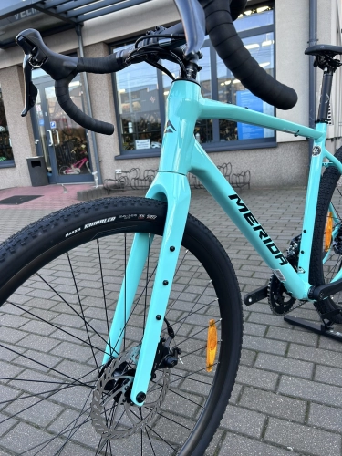 Velmar - Merida Silex 200 Crayon Teal 2025_7.JPEG