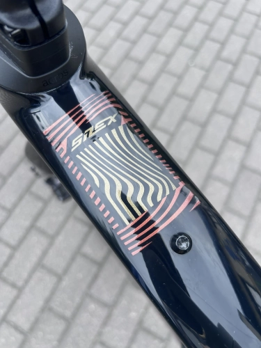 Velmar - Merida Silex 7000 Black 2025_7.JPEG