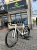 Rower szosowy Merida Reacto 5000 Pearl White 2026 Velmar