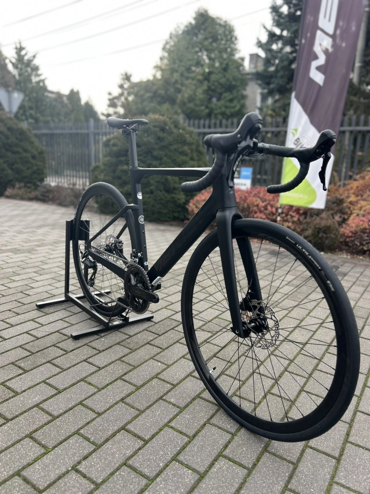 Velmar - Merida Reacto Black 2026_2.JPEG