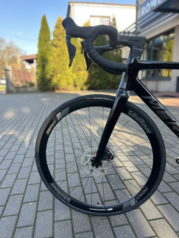 Velmar - Merida Scultura 5000 Black 2026_14.JPEG