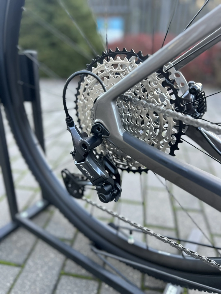 Velmar - Merida Silex 7000 Warm Slate Grey 2026_12.JPEG
