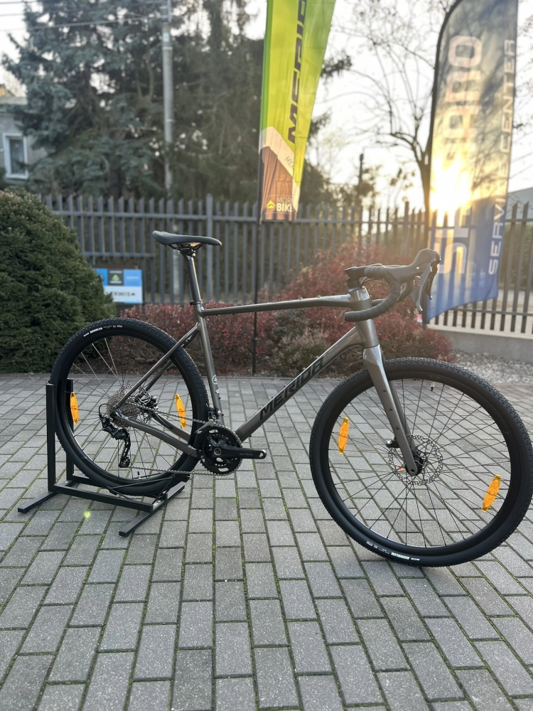 Velmar - Merida Silex 400 Warm Slate Grey 2026_13.JPEG