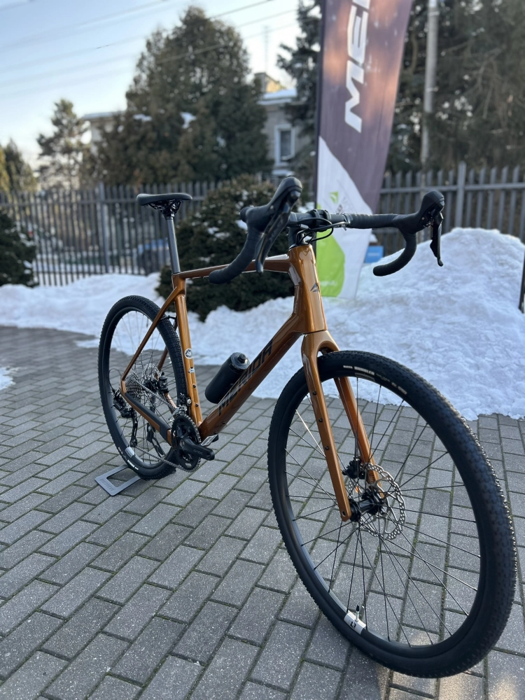 Velmar Rower gravel Merida Silex 4000 Wild Honey 2026_2.JPEG