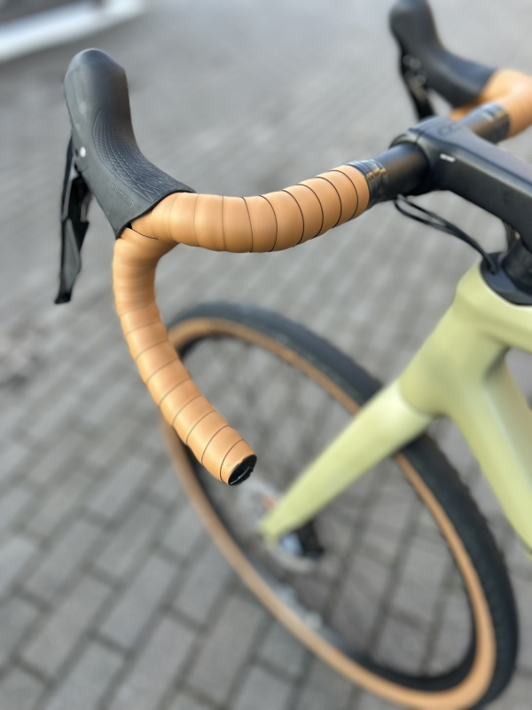 Velmar - Merida Mission 4000 Silk Low Key Green 2026_11.JPEG