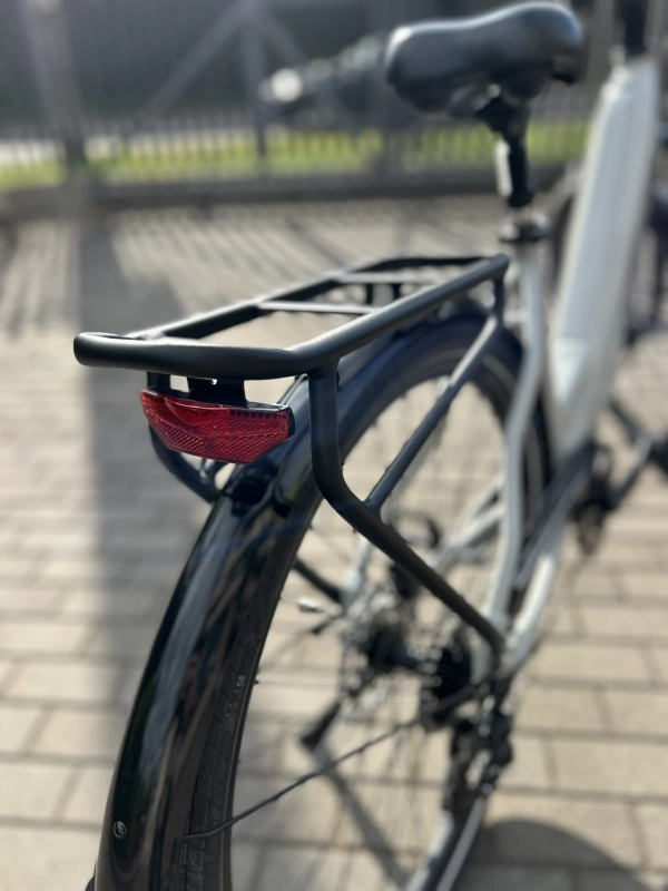 Velmar - rower elektryczny NEON Vivid 1_7.JPEG